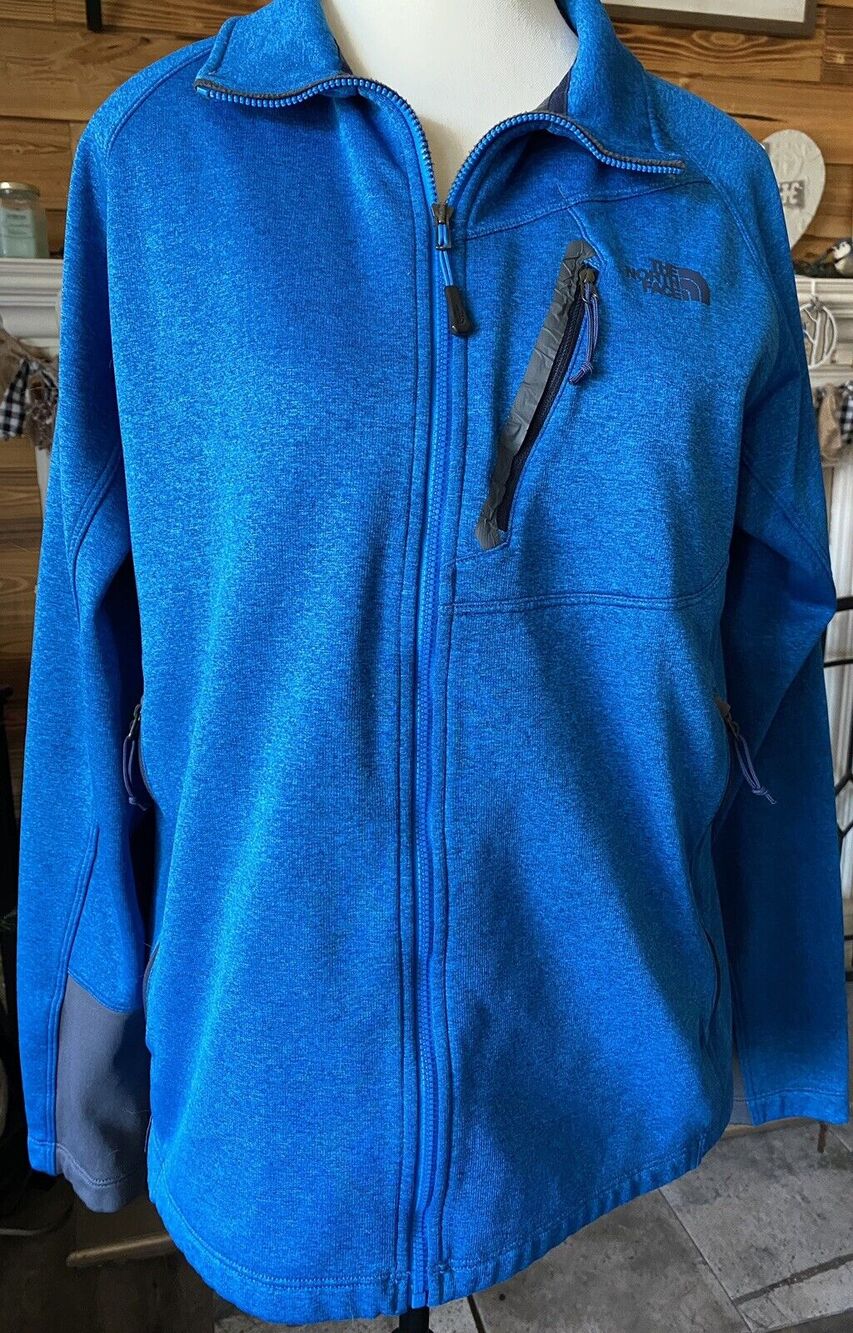 EUC North Face 3 zip pockets front Full zip Blue jacket Size Medium